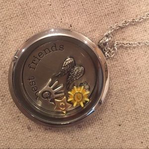 Origami owl adjustable necklace